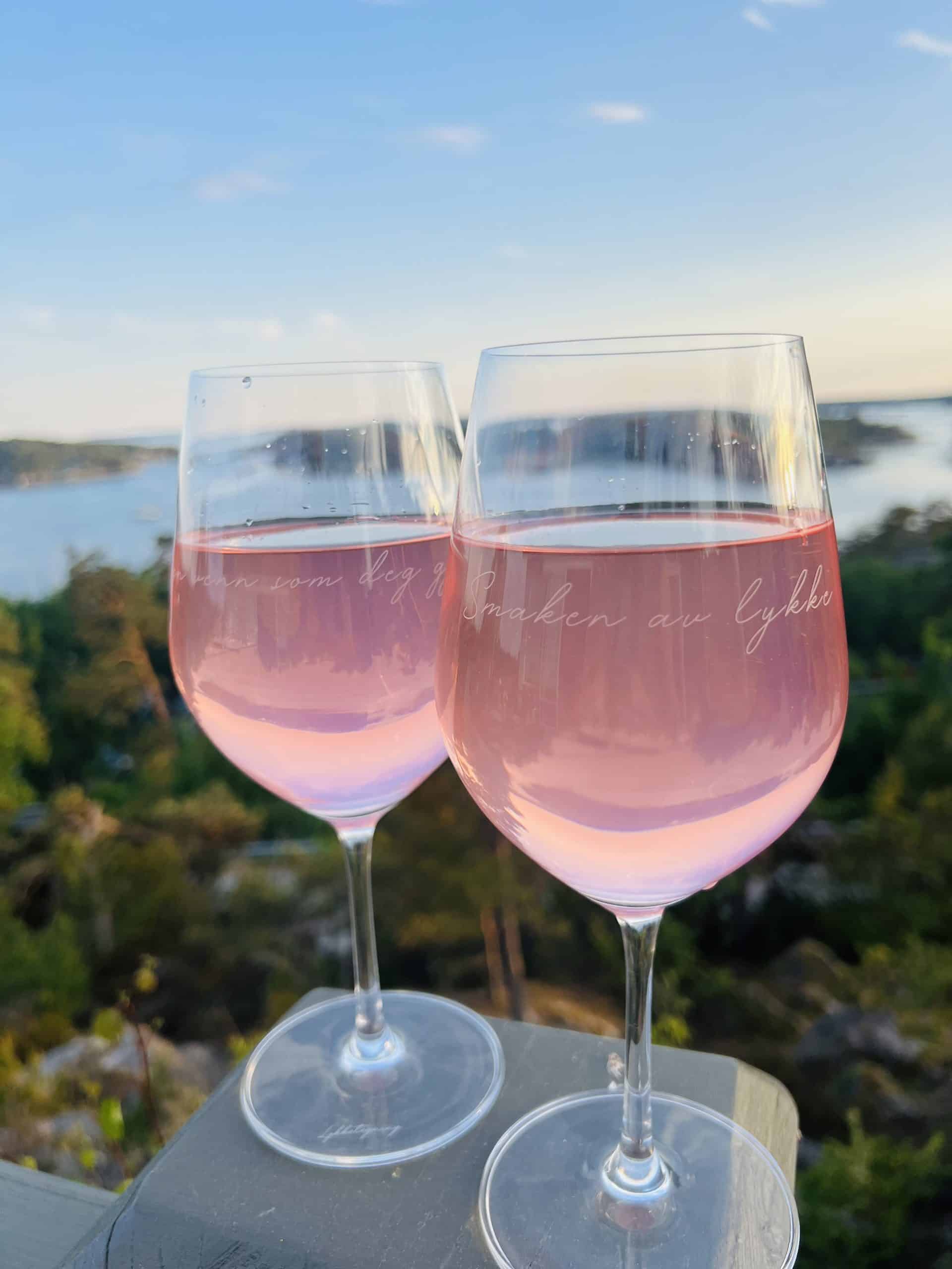 Vinglass fra Lykketegning "Smaken av lykke" - Bilde 3