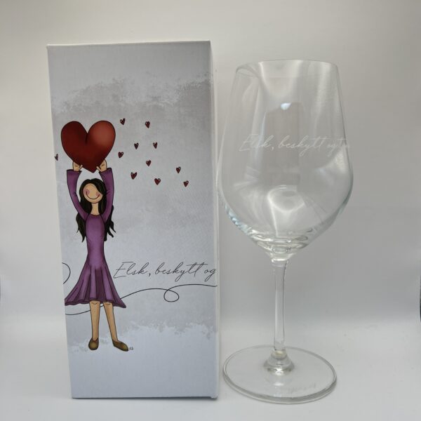 Vinglass fra Lykketegning "Elsk, beskytt og tro på deg selv"
